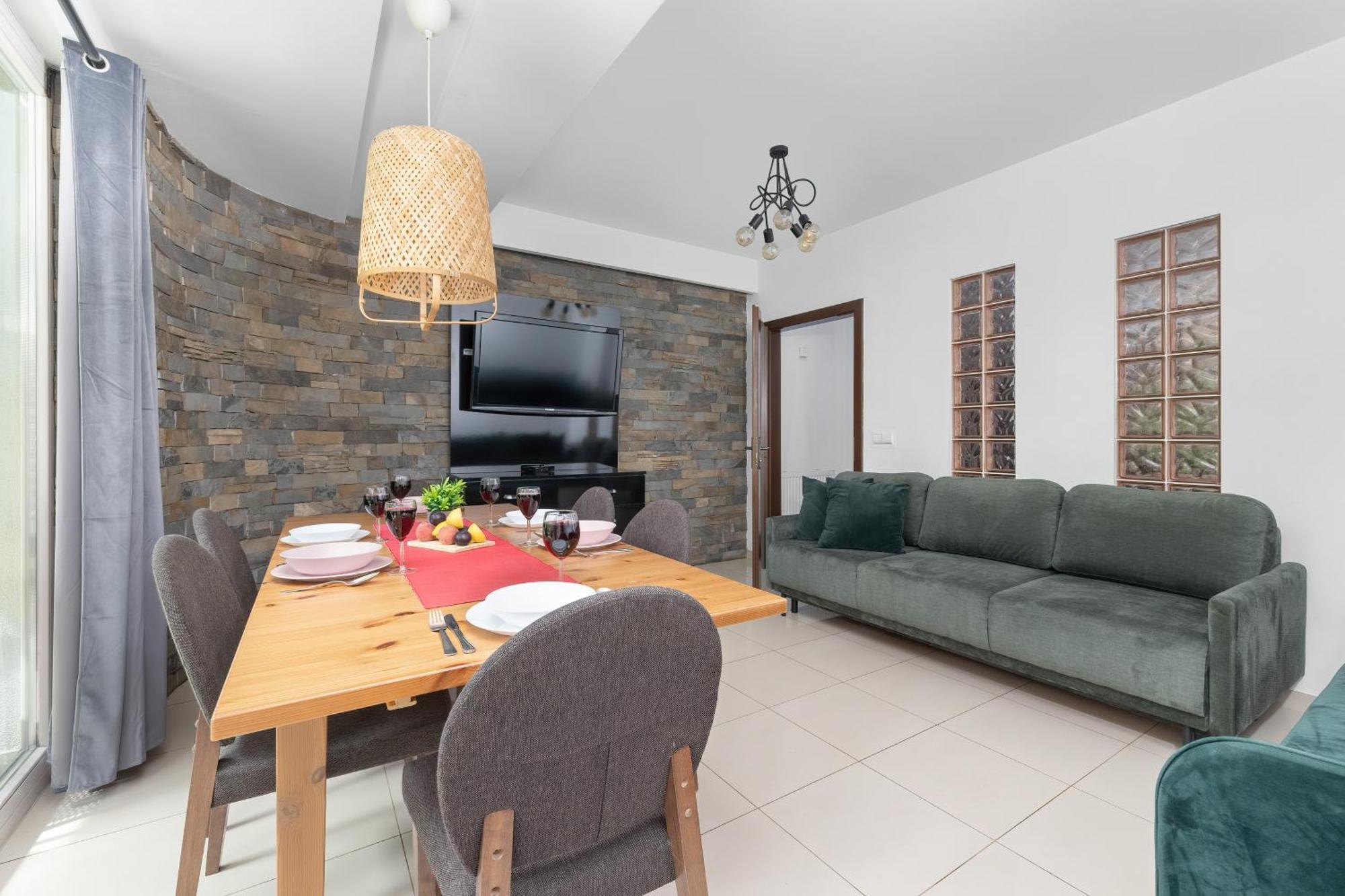 Przestronne Apartamenty W Zakopanem Z Trzema Sypialniami I Parkingiem By Noclegi Renters מראה חיצוני תמונה