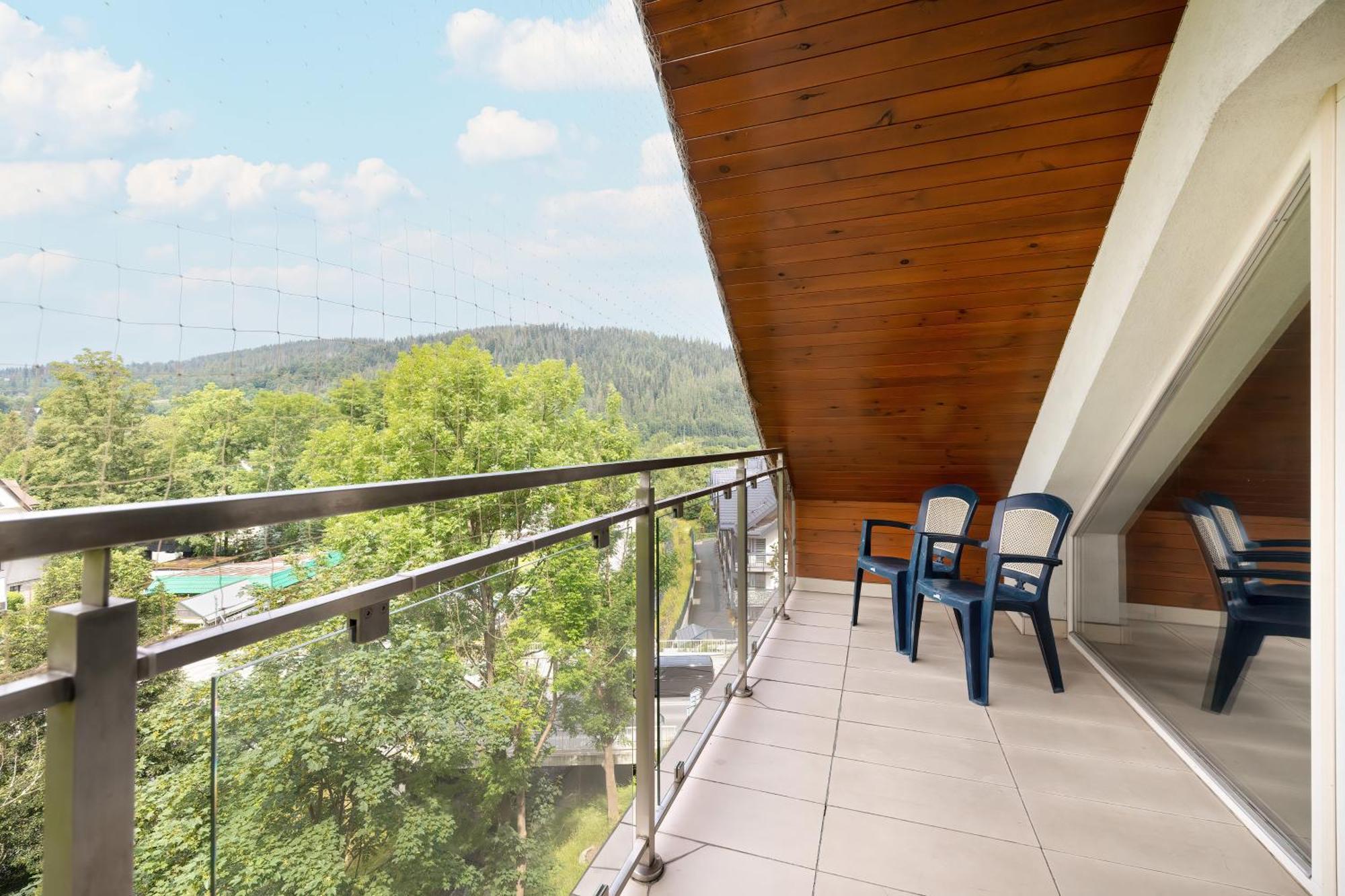 Przestronne Apartamenty W Zakopanem Z Trzema Sypialniami I Parkingiem By Noclegi Renters מראה חיצוני תמונה