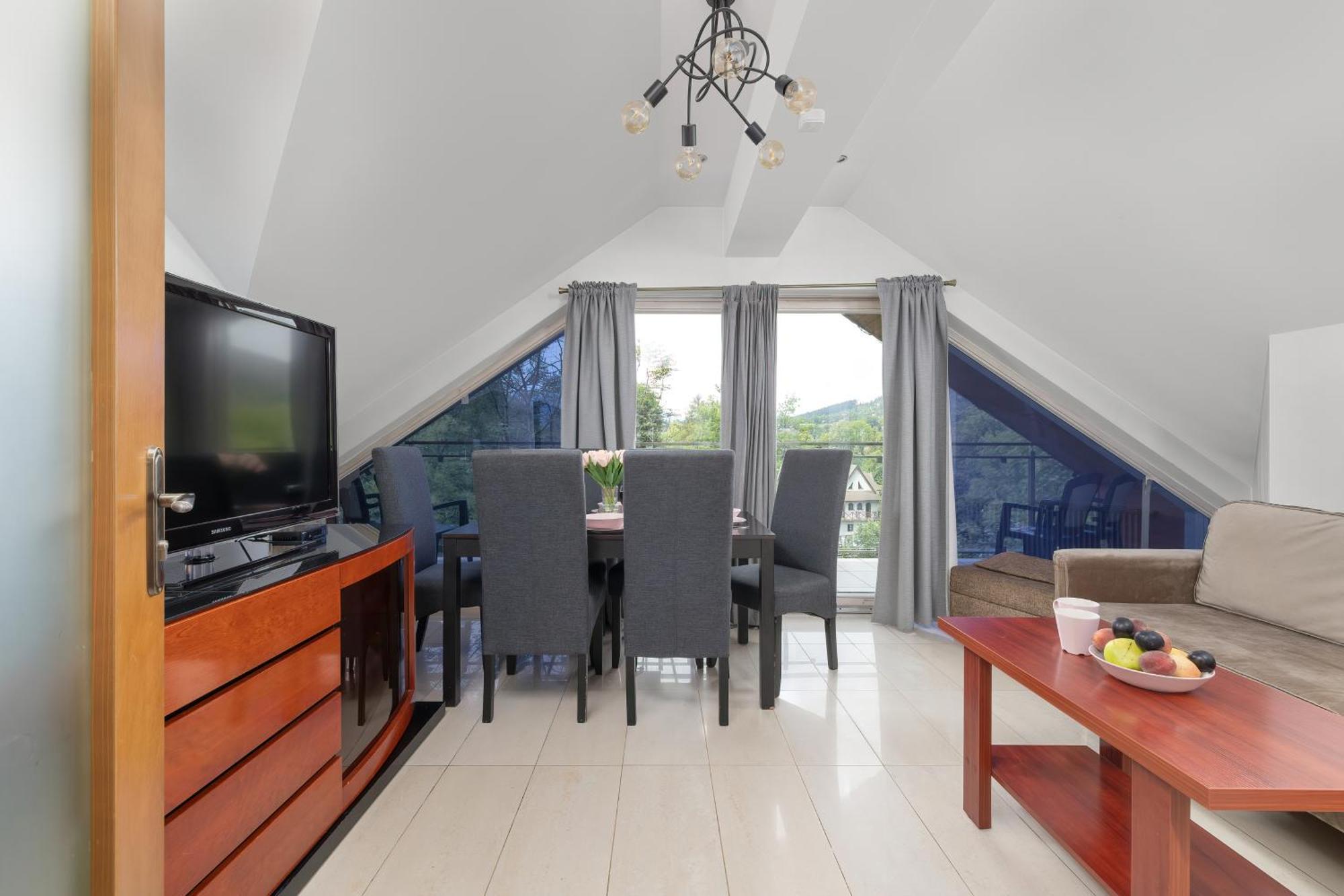 Przestronne Apartamenty W Zakopanem Z Trzema Sypialniami I Parkingiem By Noclegi Renters מראה חיצוני תמונה
